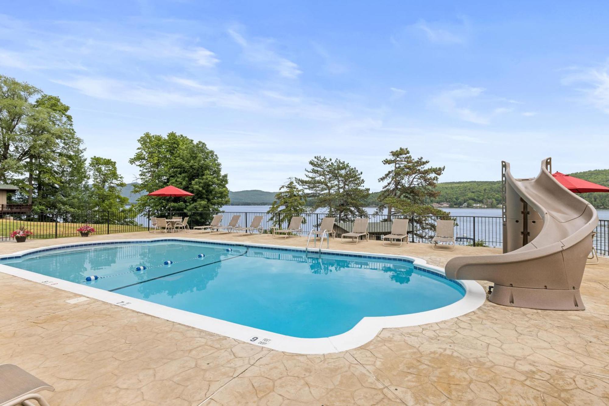Sun Castle Resort Lac George Extérieur photo